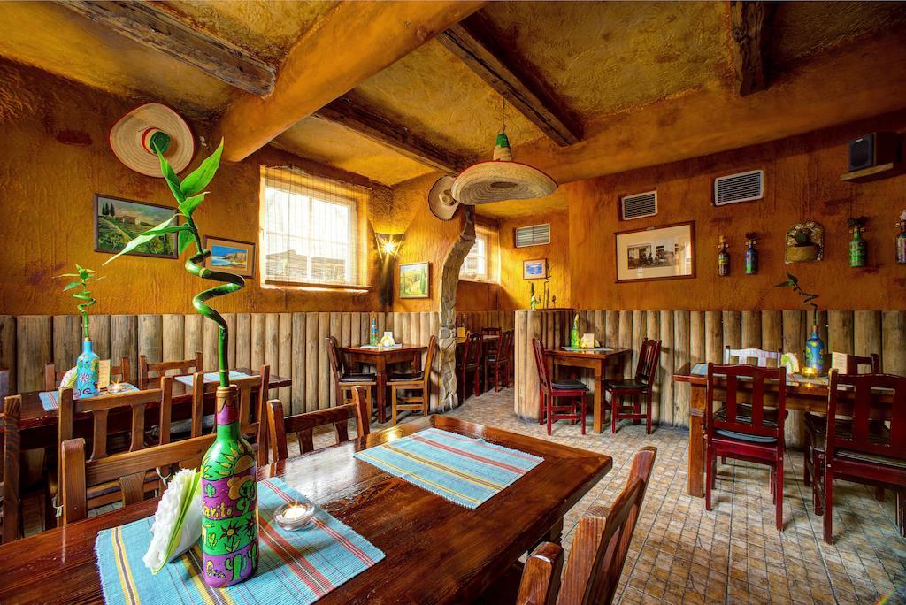 Xavito Bed and Breakfast Sanok Eksteriør billede